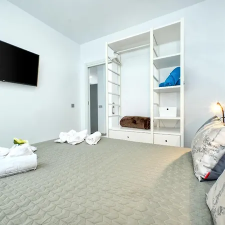 Karma 2 25m Del Mar * פאמארה