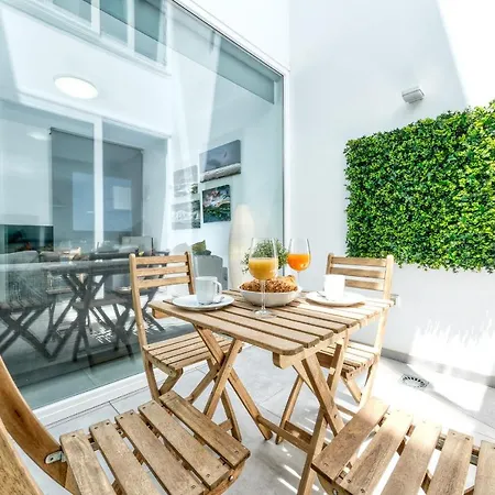 Karma 2 25m Del Mar Holiday home *