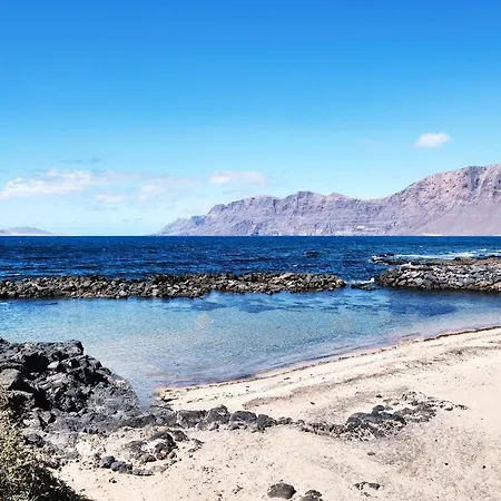 Feriehus Karma 2 25m Del Mar Famara