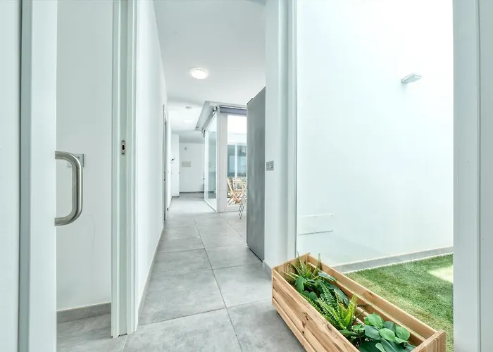 Karma 2 25m Del Mar *