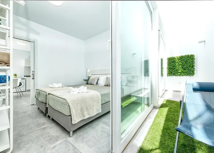 Karma 2 25m Del Mar * 法马拉